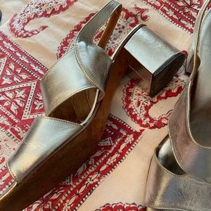 Vintage silver shoes bandolino